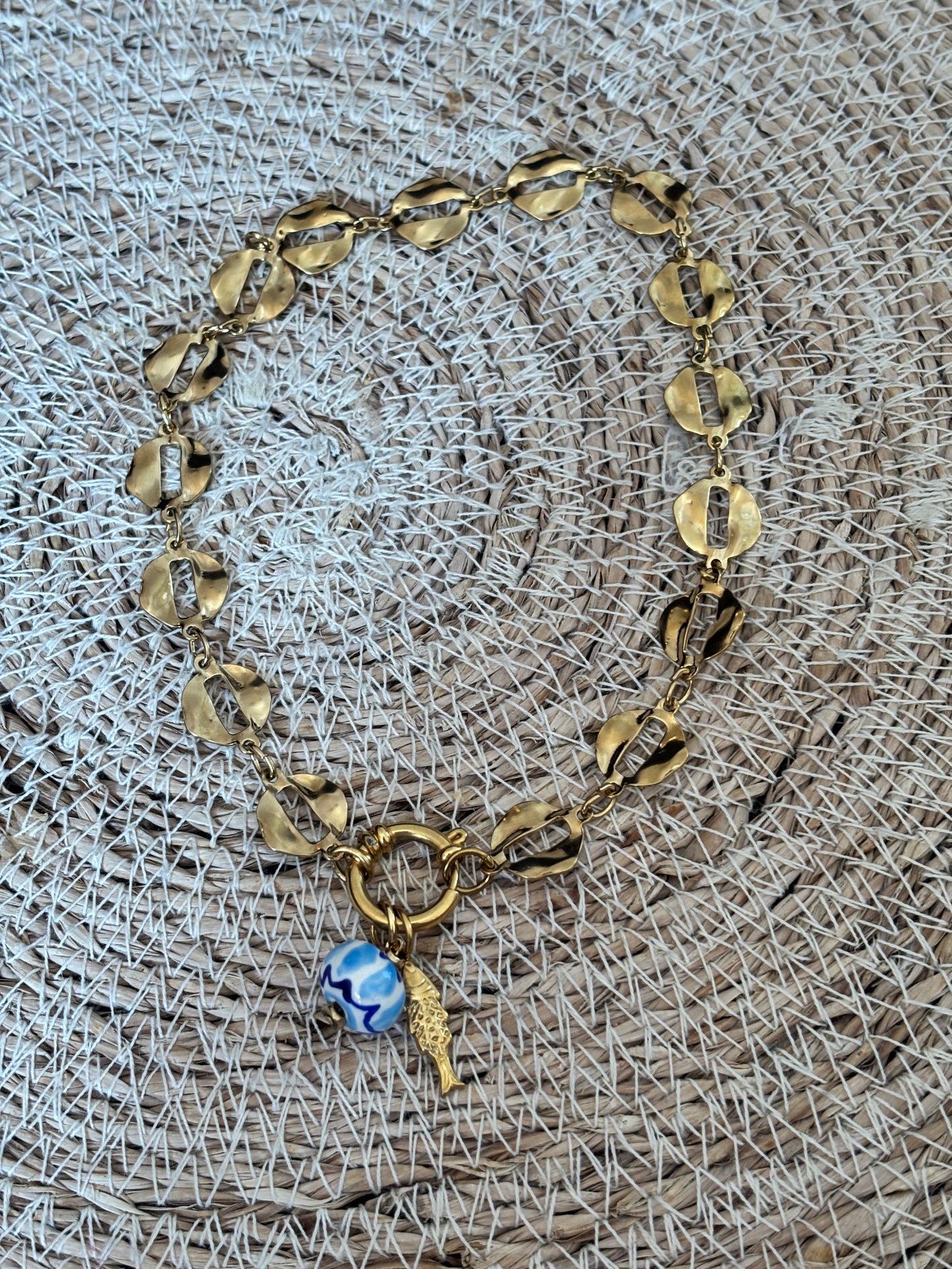 Collier laura